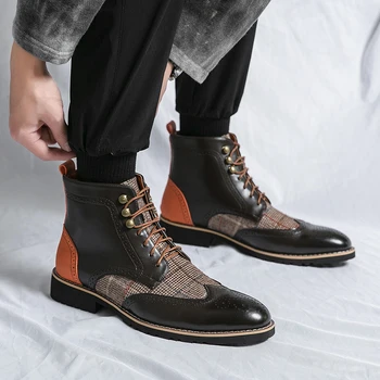  Мужские ботинки в британском стиле Противоскользящие носимые мужские моторизованные ботинки Кожаные мужские оксфордские сапоги Мягкая мужская обувь на открытом воздухе Горячая распродажа
